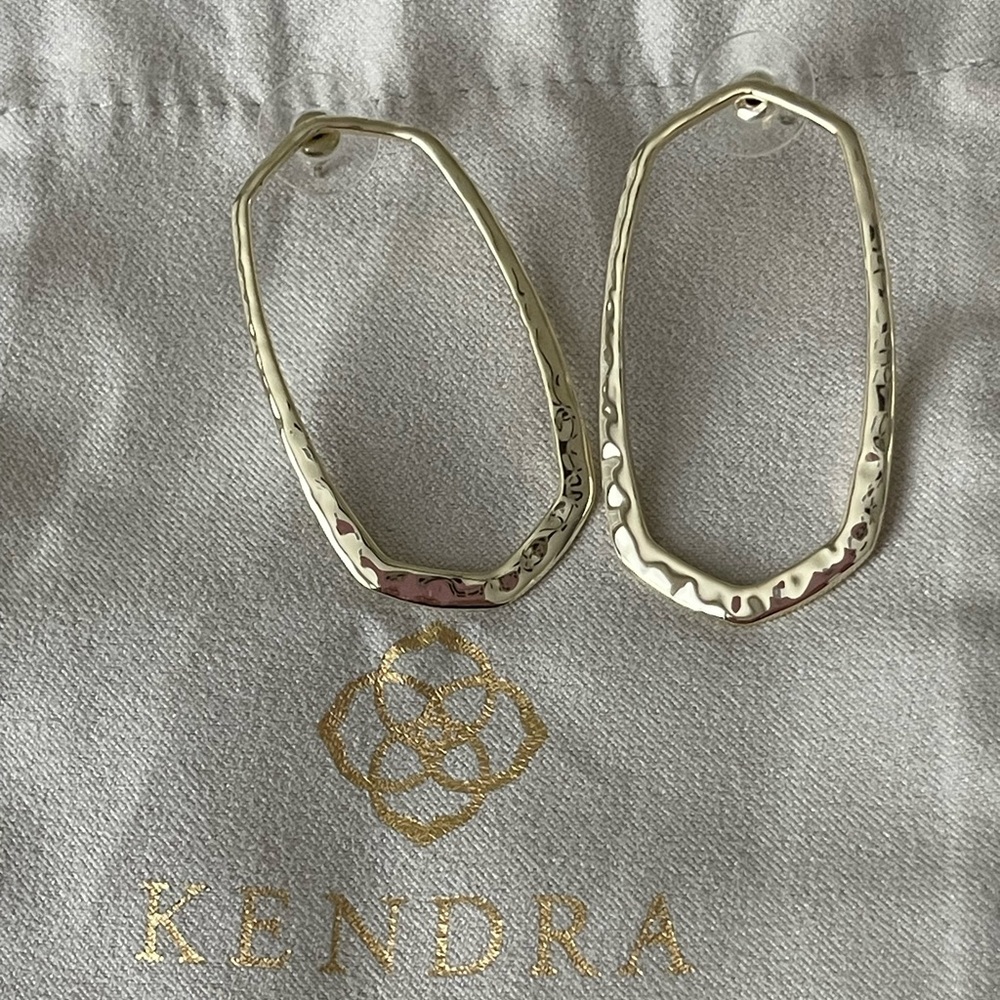 Kendra Scott Zorte Gold Earrings